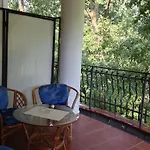 Club Topaz