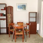 Апарт-отель Club Topaz Нептун
