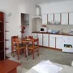 Aparthotel Club Topaz 4*