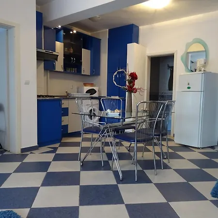 Club Topaz 4*