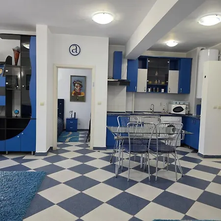 Club Topaz 4*