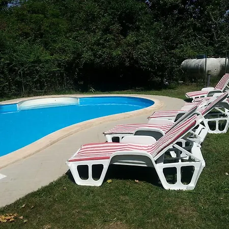 Club Topaz 4* Нептун