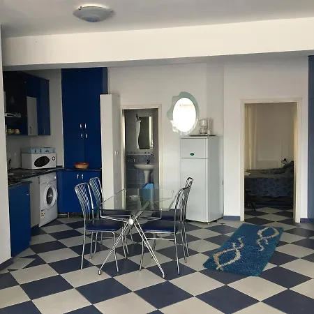 Club Topaz Нептун