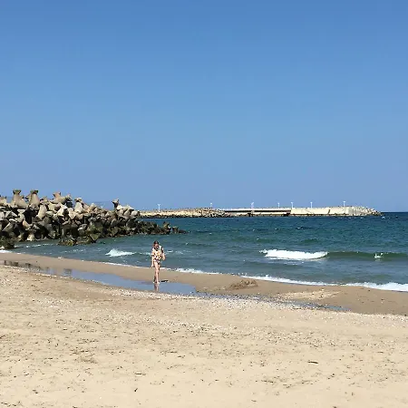 Club Topaz Aparthotel 4*